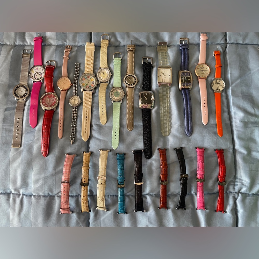 Various nice, working ladies watches

I inherited these when my mother passed